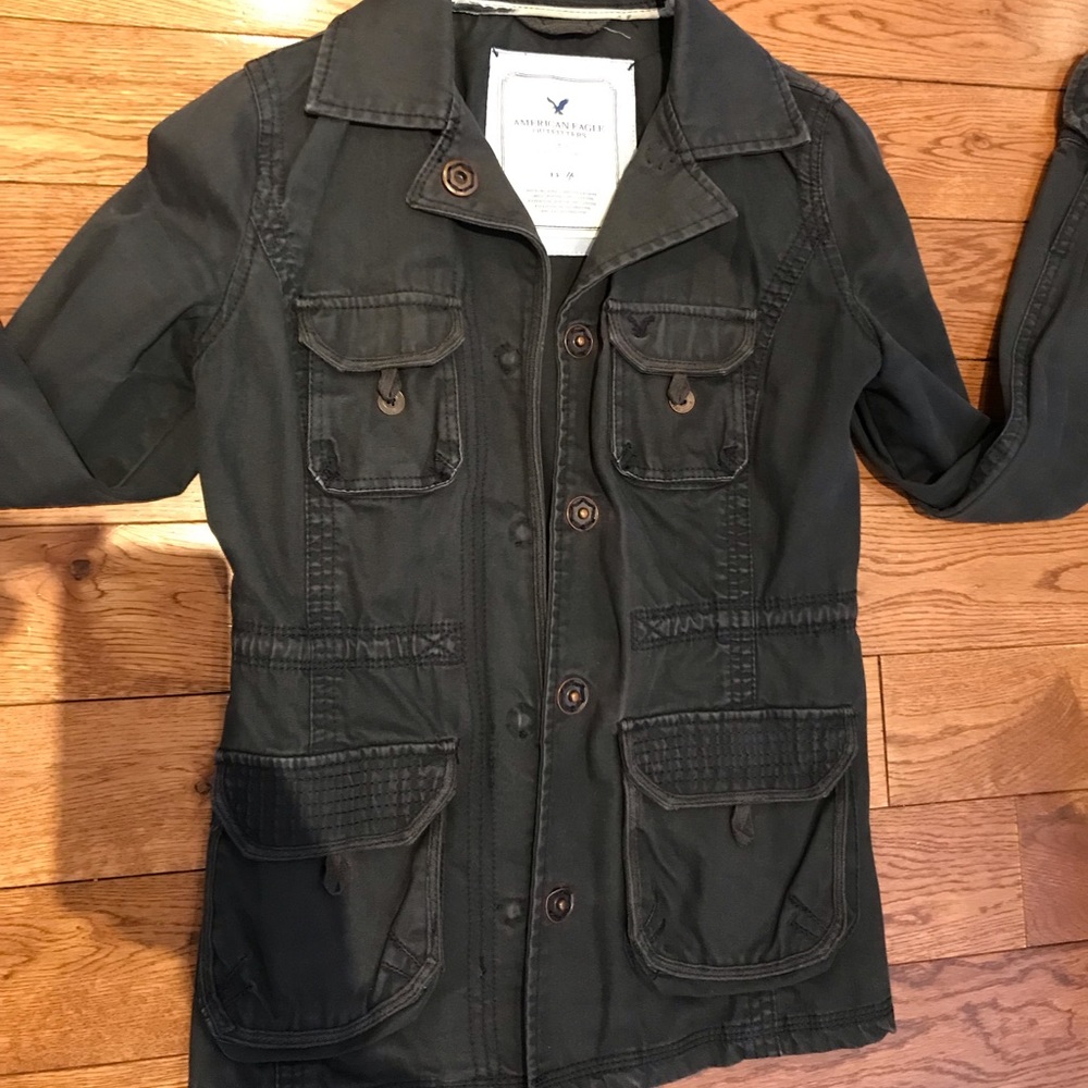Women’s black cargo jacket